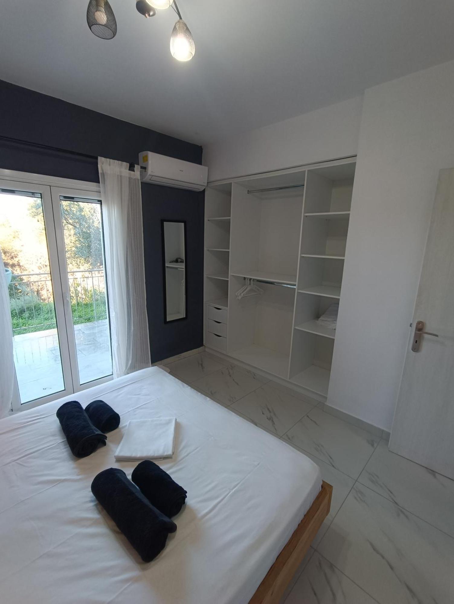 Alexander Apartments Спартия Экстерьер фото